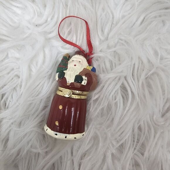 1998 HALLMARK  CHRISTMAS ORNAMENTS - SANTAS HIDDEN SURPRISE - Hinged Trinket Box - Picture 1 of 8